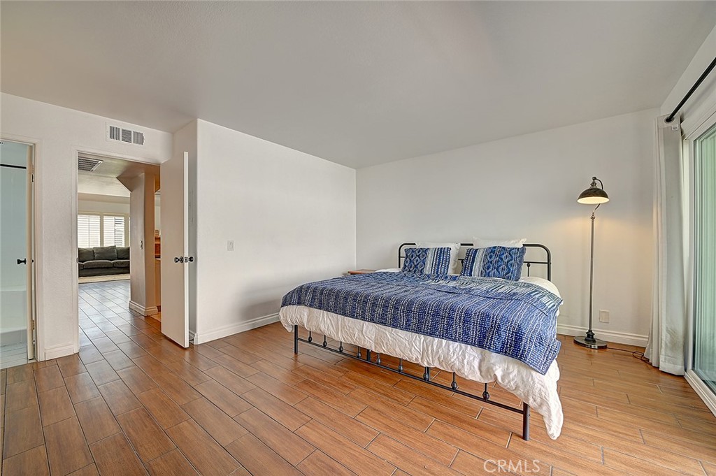 18683 Applewood Circle 16