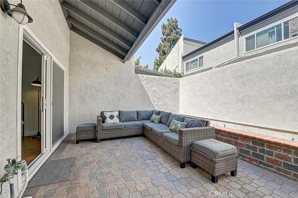 18683 Applewood Circle 16