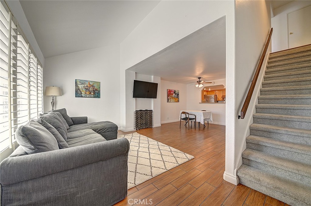 18683 Applewood Circle 16