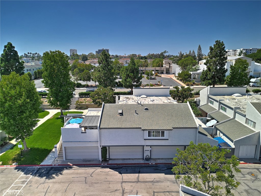 18683 Applewood Circle 16