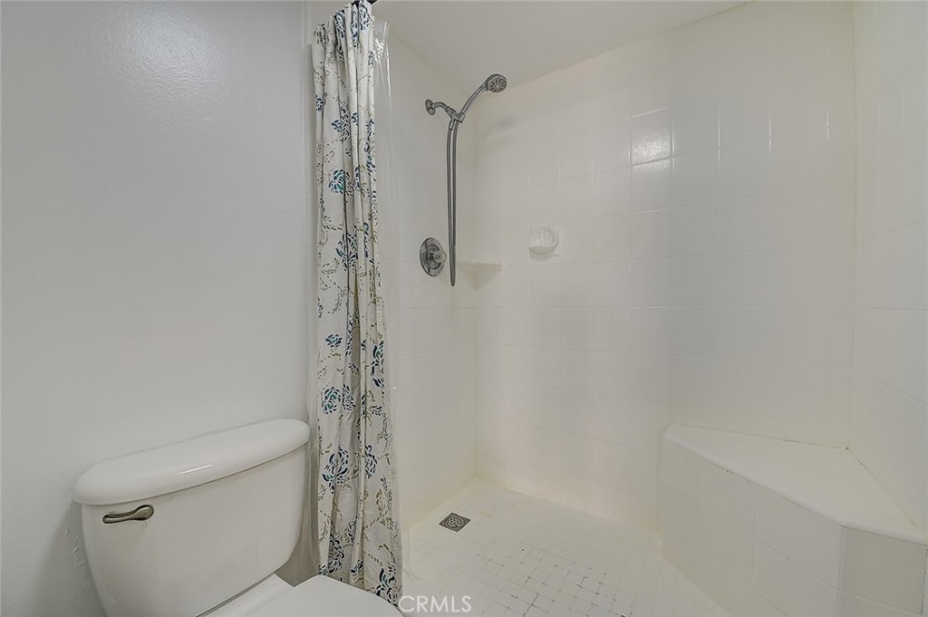 18683 Applewood Circle 16