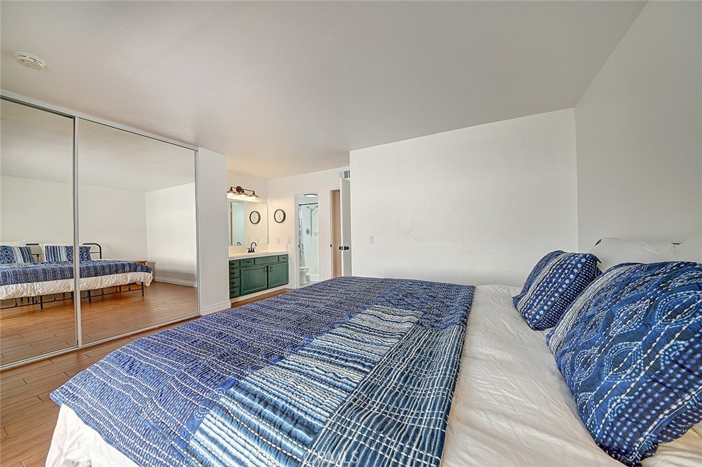 18683 Applewood Circle 16