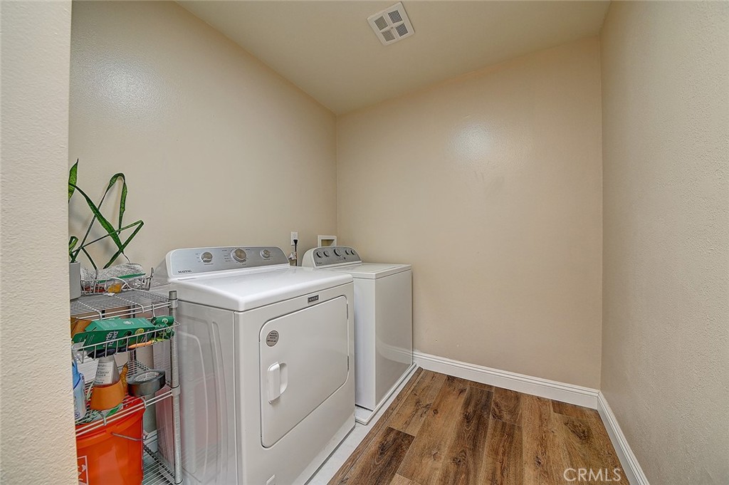 18683 Applewood Circle 16