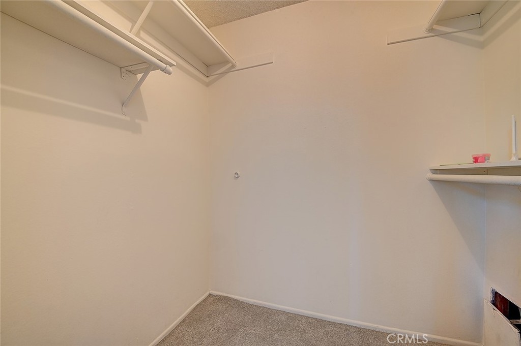 18683 Applewood Circle 16