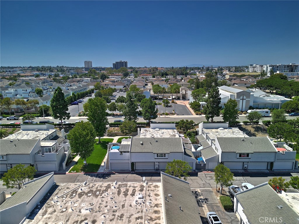 18683 Applewood Circle 16