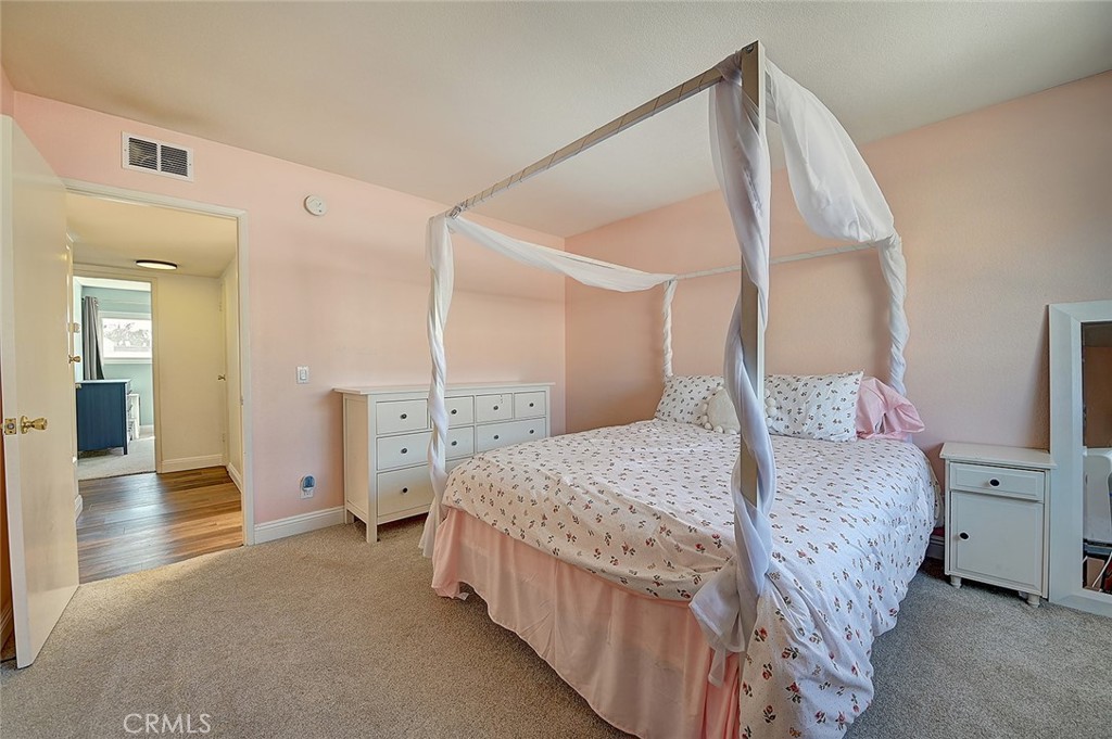 18683 Applewood Circle 16