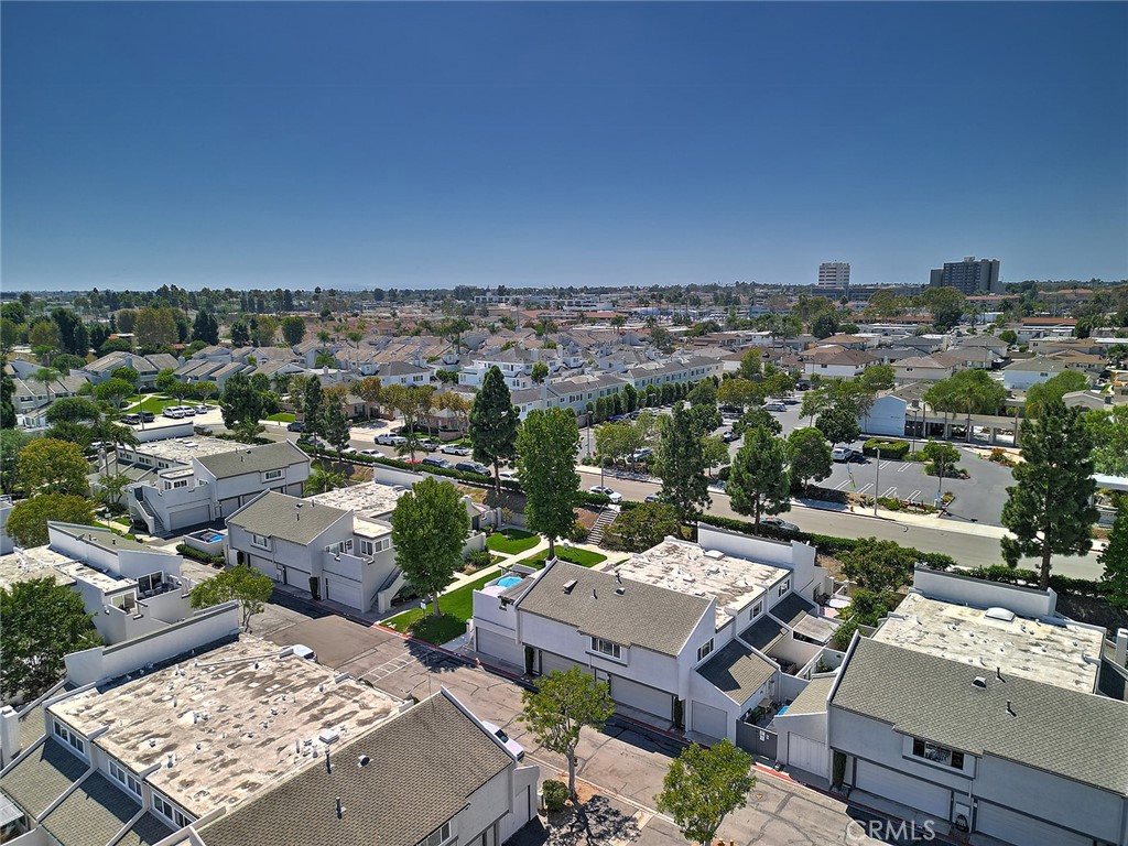 18683 Applewood Circle 16