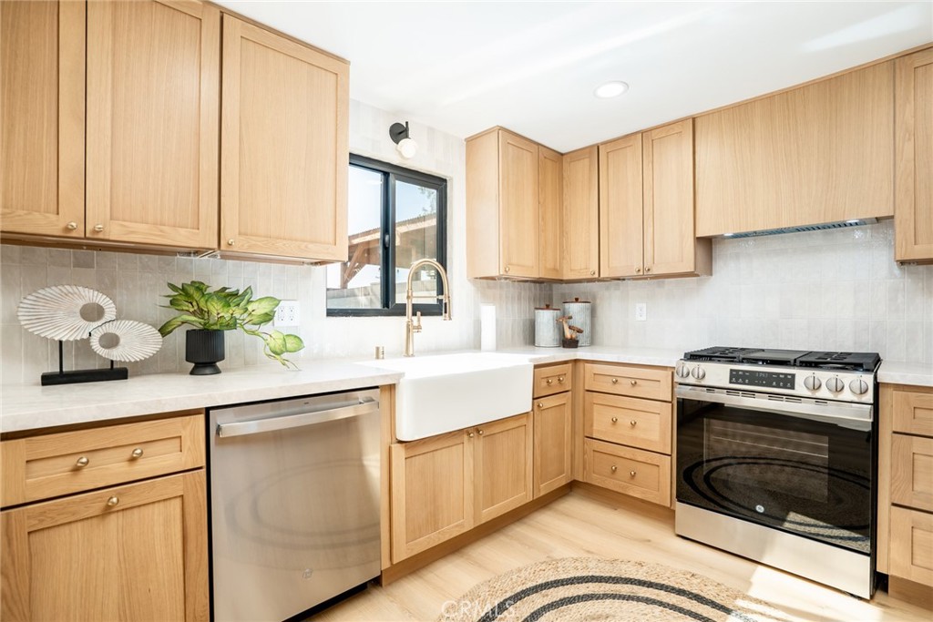 8342 Friesland Drive