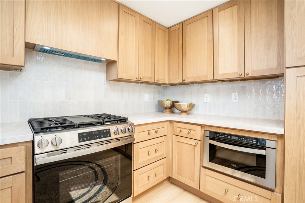 8342 Friesland Drive