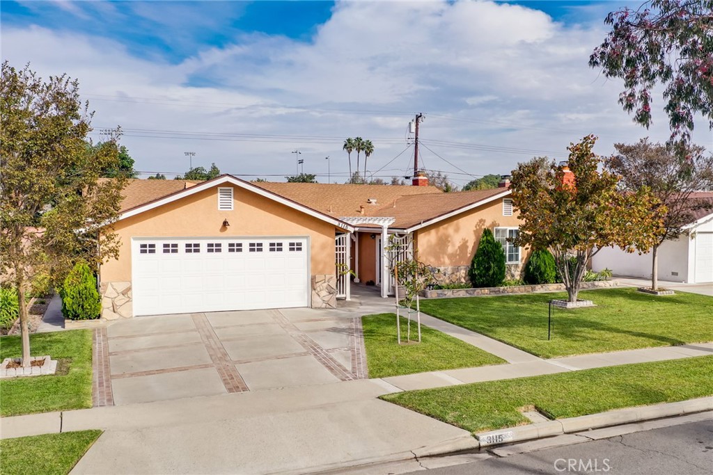 3115 W Teranimar