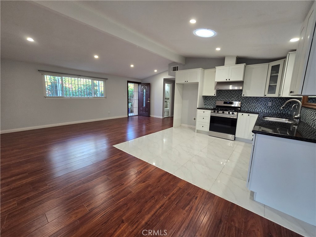 14201 Paul Way A