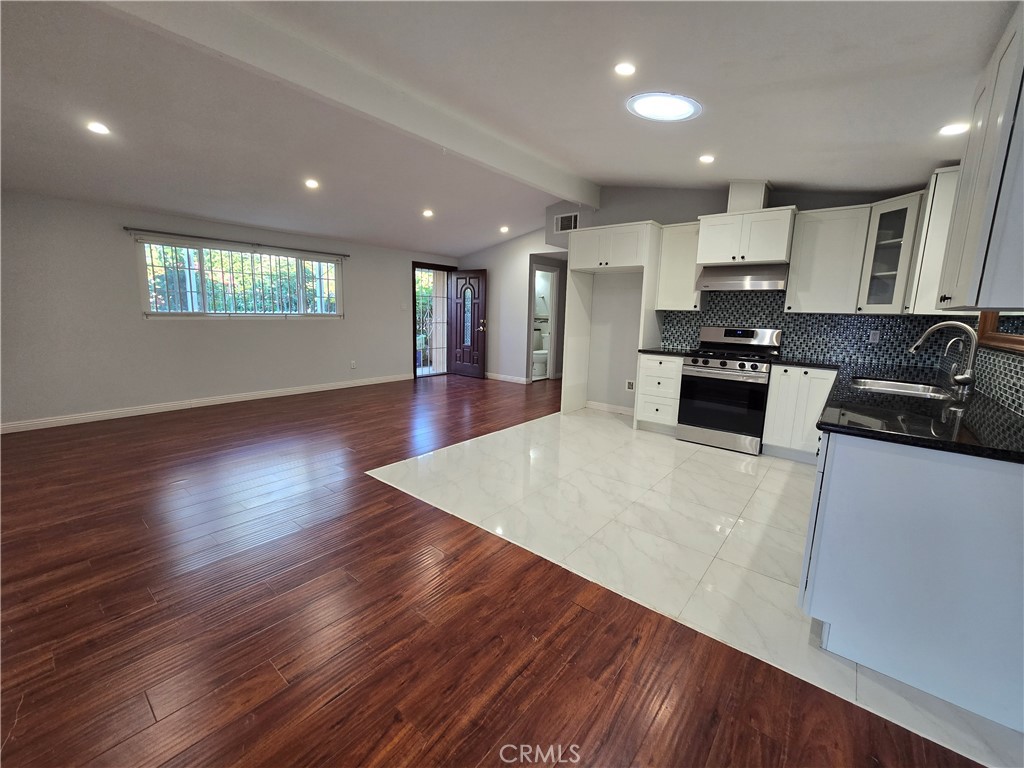 14201 Paul Way A