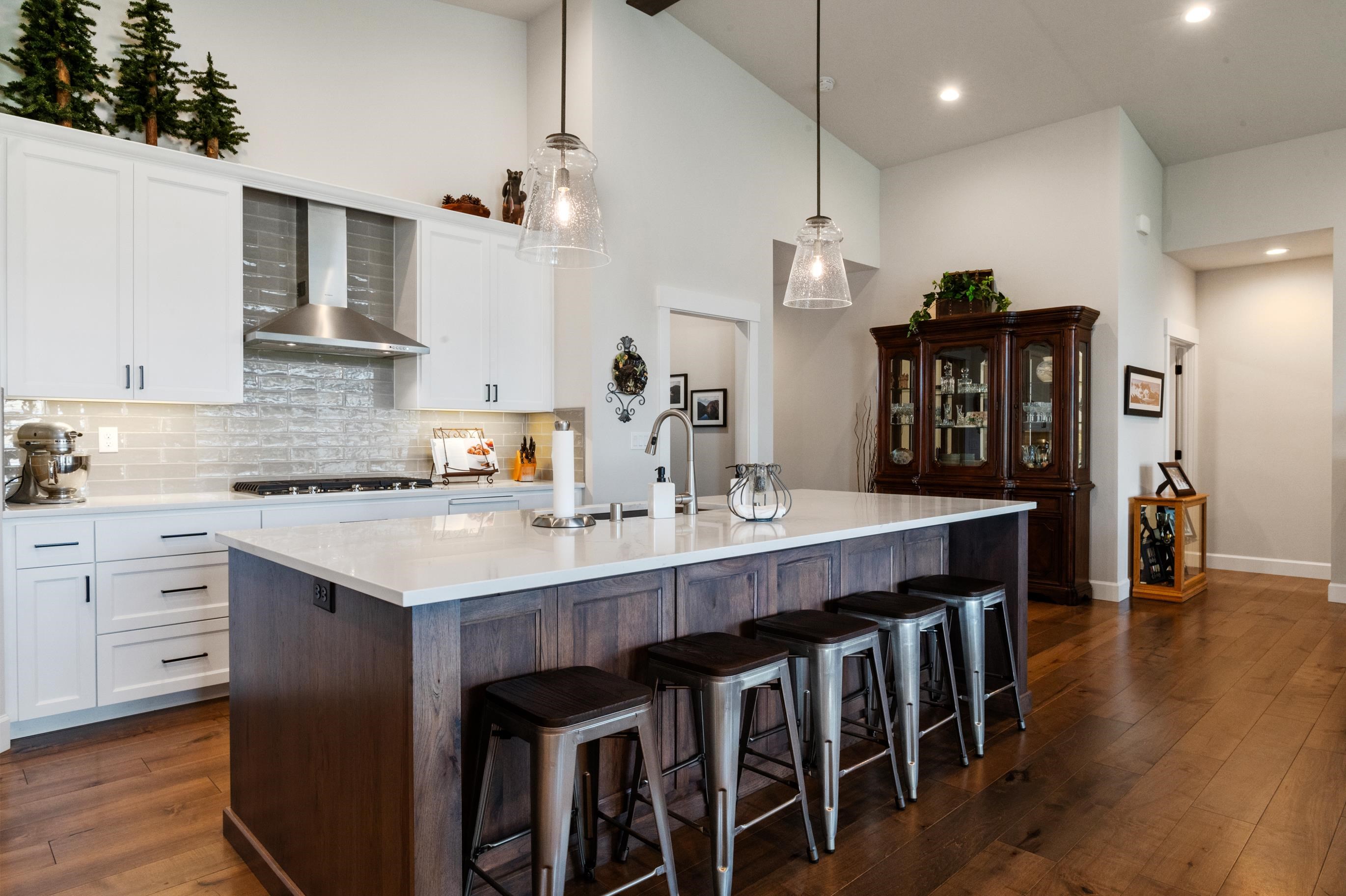 7203 S Tangle Heights Dr