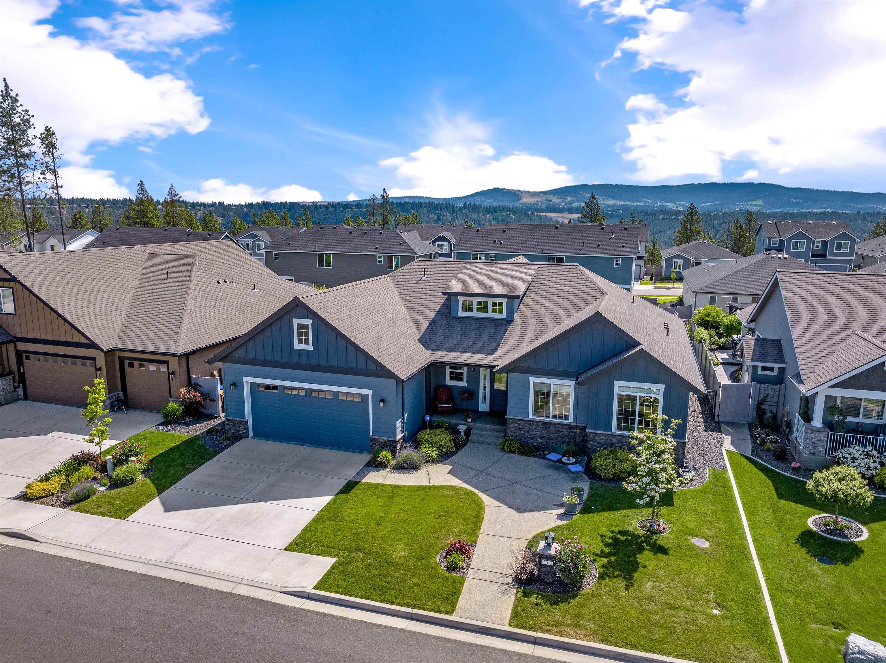 7109 S TANGLE HEIGHTS Dr