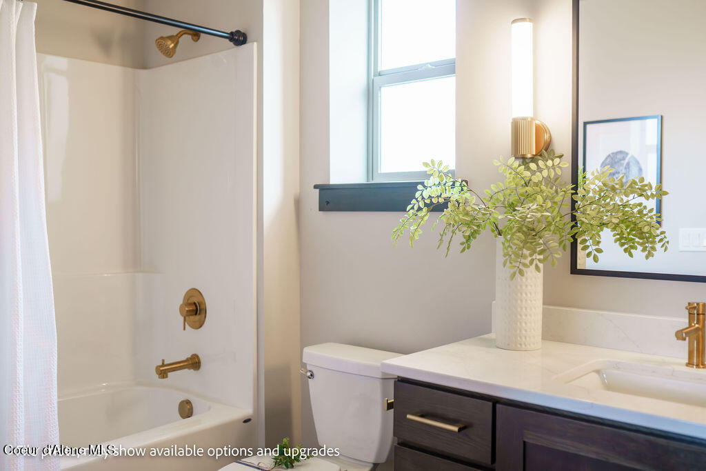 1080 E SLEEPING DEER AVE