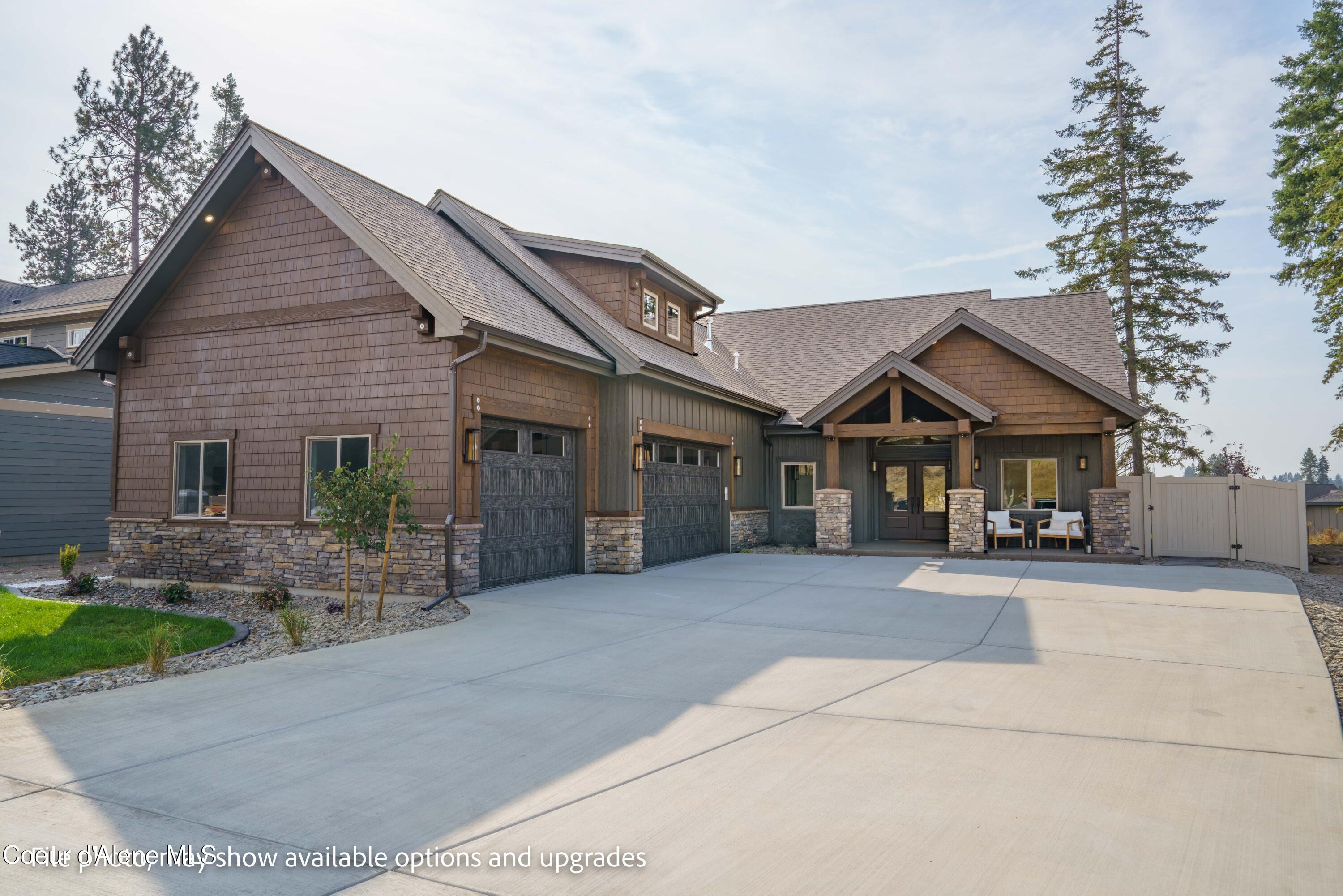 1080 E SLEEPING DEER AVE