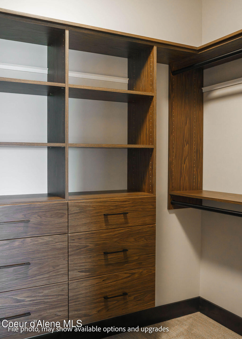 1080 E SLEEPING DEER AVE