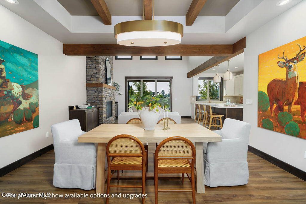 1080 E SLEEPING DEER AVE