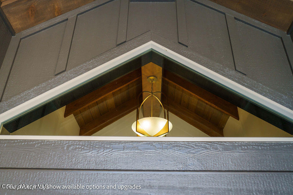 1080 E SLEEPING DEER AVE