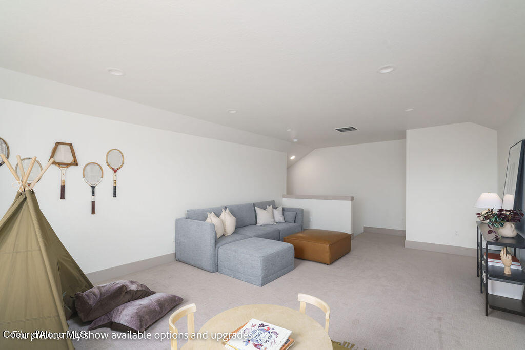 968 W CORDGRASS LN