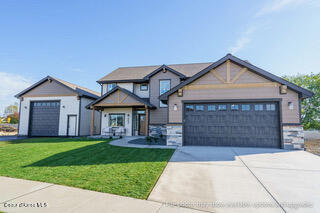 1133 W CORDGRASS AVE