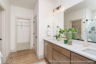 1133 W CORDGRASS AVE