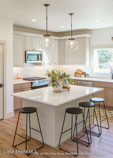 1133 W CORDGRASS AVE