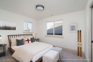 1133 W CORDGRASS AVE