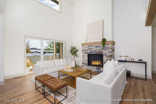 1133 W CORDGRASS AVE