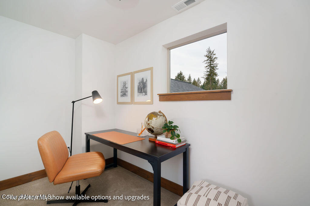 11958 N ROCKING R RD