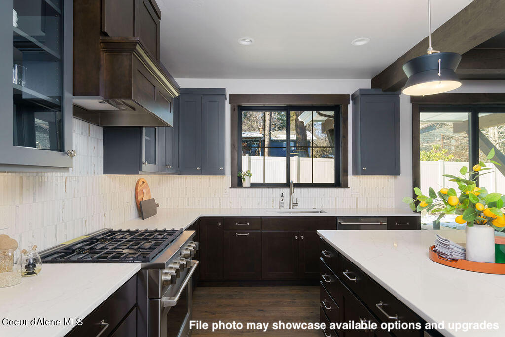 11958 N ROCKING R RD