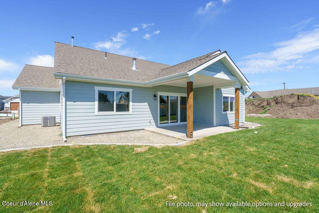 1101 W CORDGRASS AVE