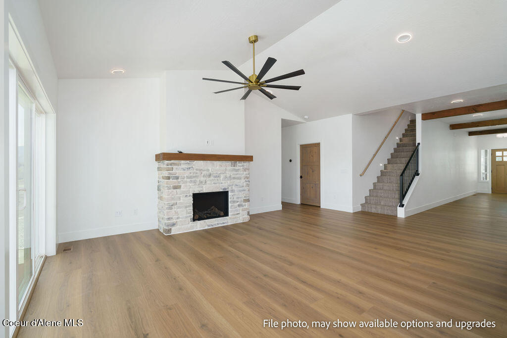 1101 W CORDGRASS AVE