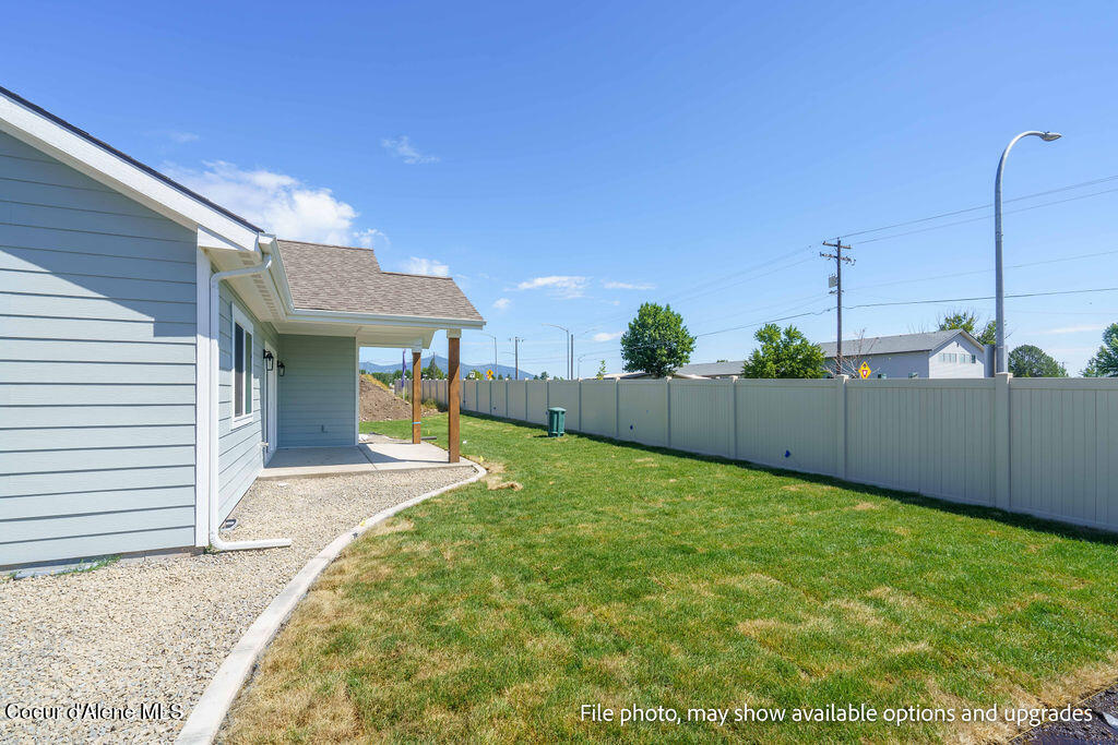 1101 W CORDGRASS AVE