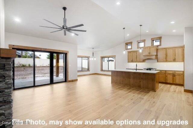 957 E STEEPLE CHASE RD