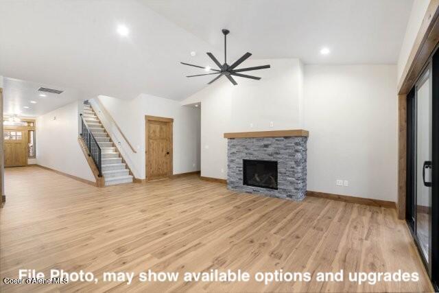 957 E STEEPLE CHASE RD
