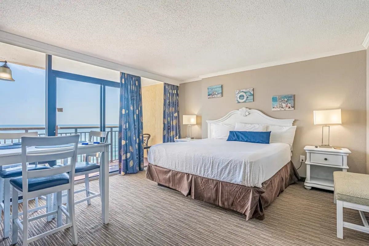 6900 N Ocean Blvd. Unit: 1113
