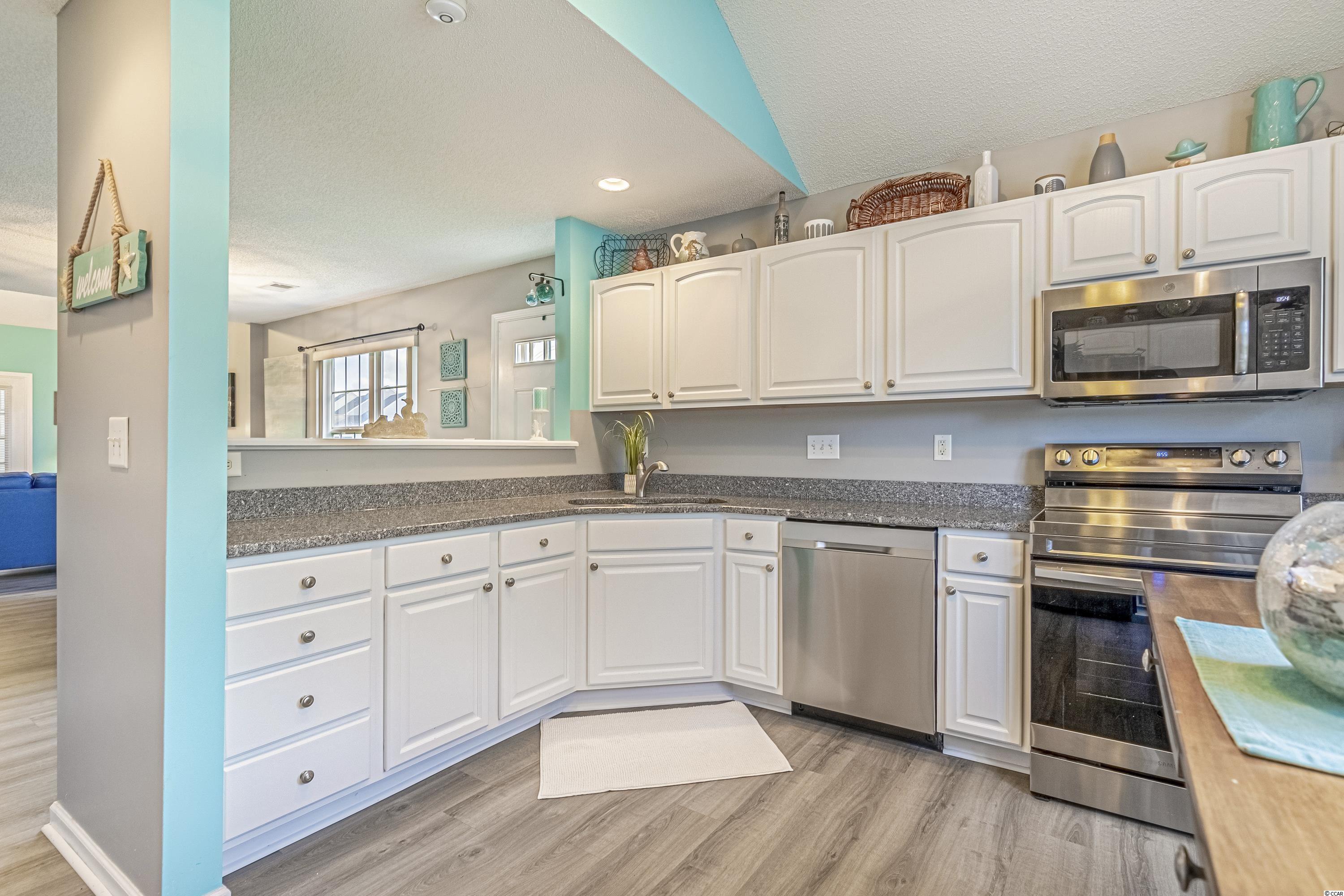 528 Uniola Dr. Unit: 528