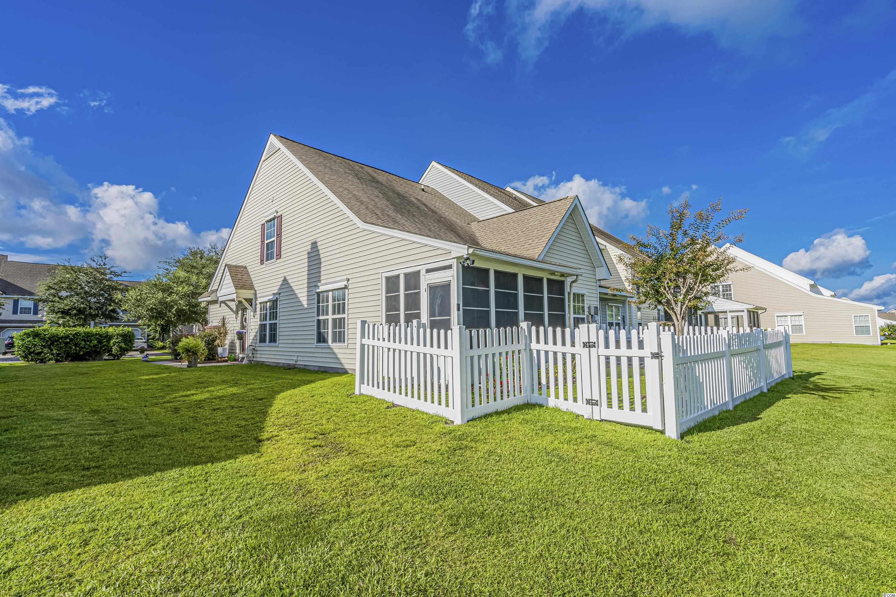 528 Uniola Dr. Unit: 528