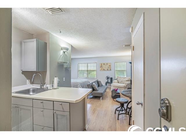 6840 Blue Heron Dr. Unit: 206