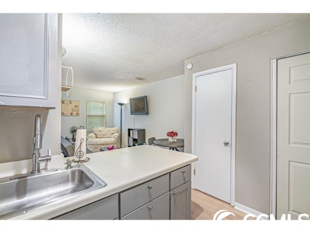 6840 Blue Heron Dr. Unit: 206