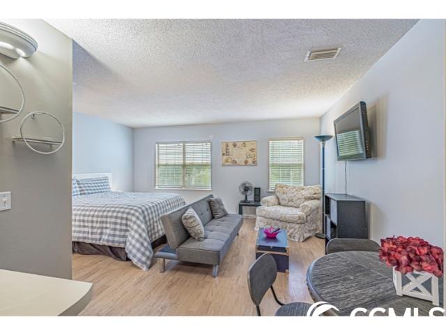 6840 Blue Heron Dr. Unit: 206