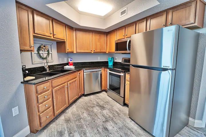 504 Ocean Blvd. Unit: 1601