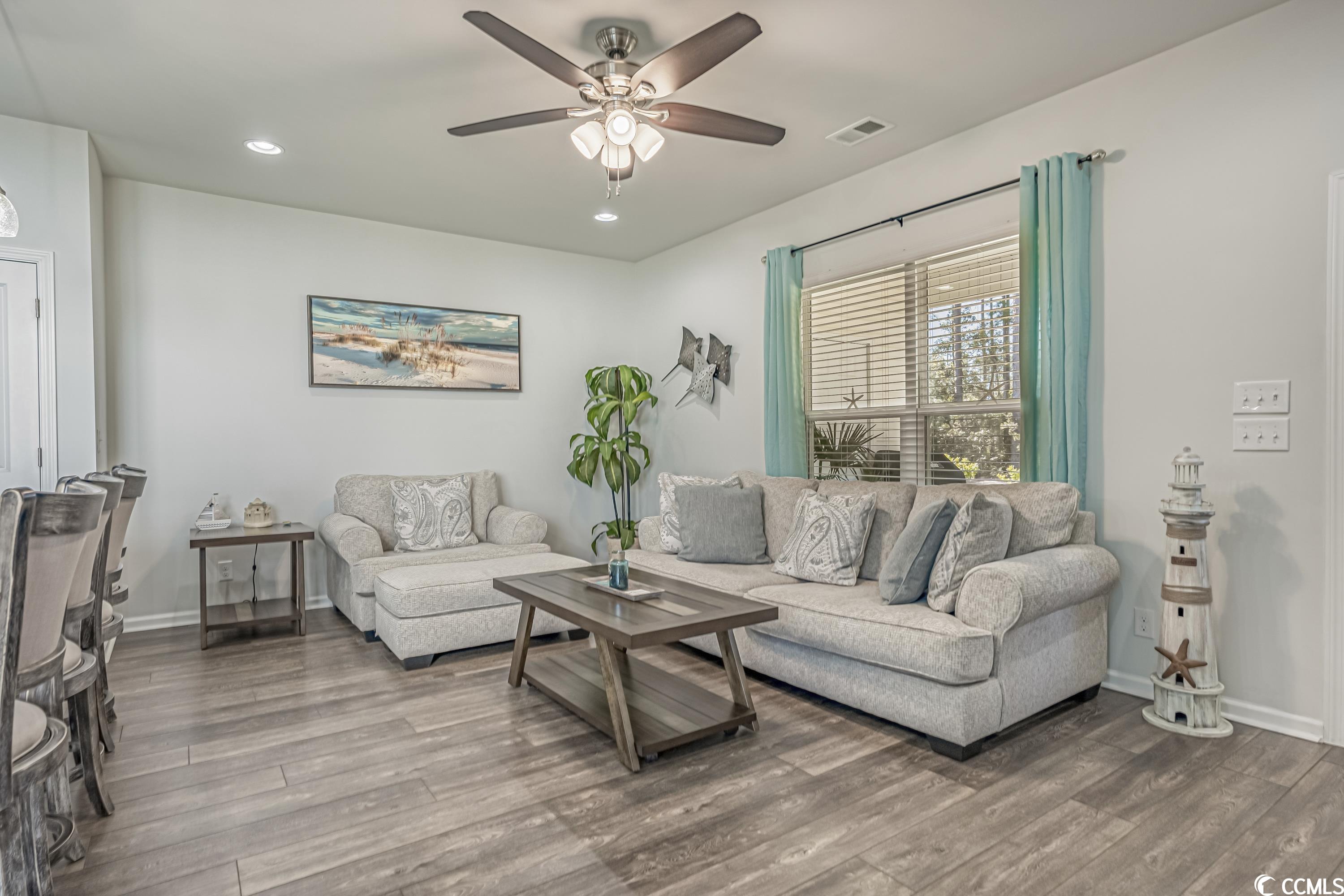 331 Castle Dr. Unit: 1438