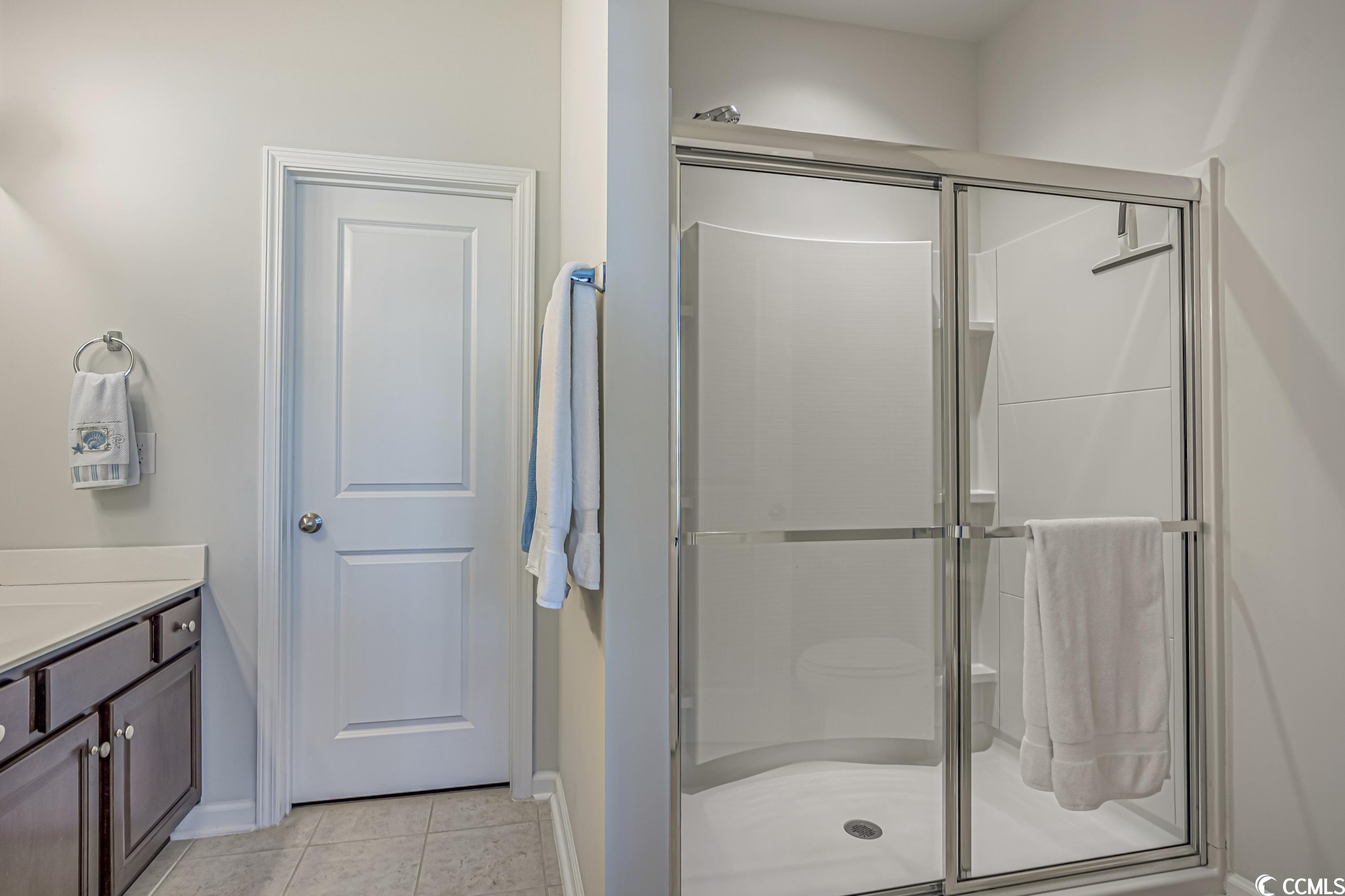 331 Castle Dr. Unit: 1438