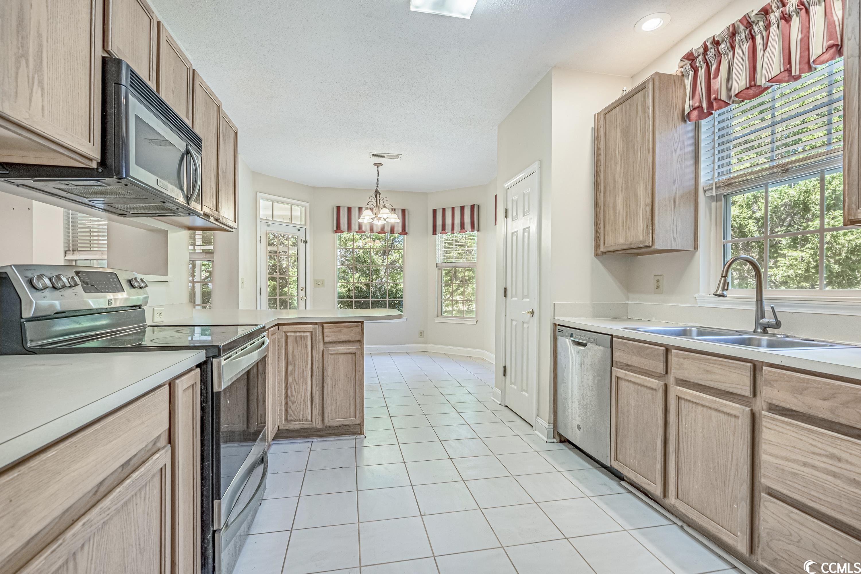 4804 Seabreeze Ln.