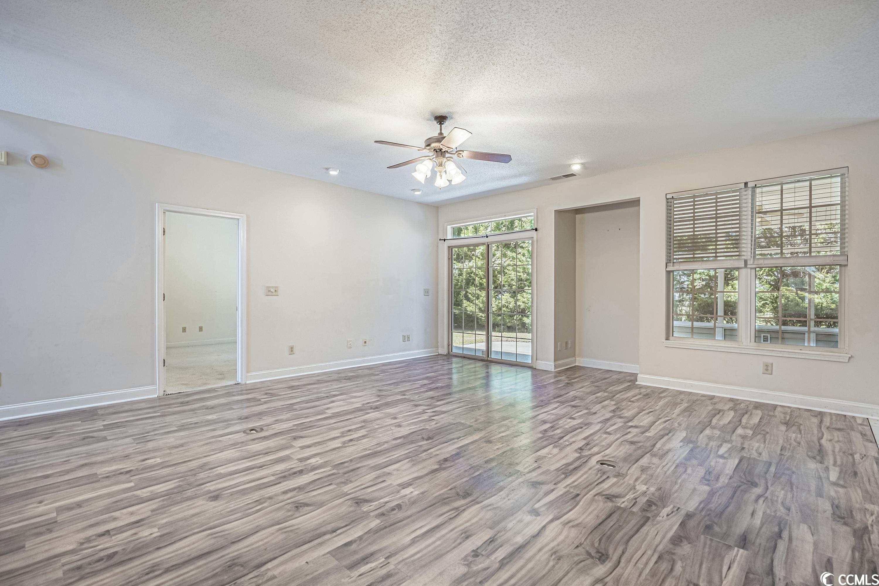 4804 Seabreeze Ln.