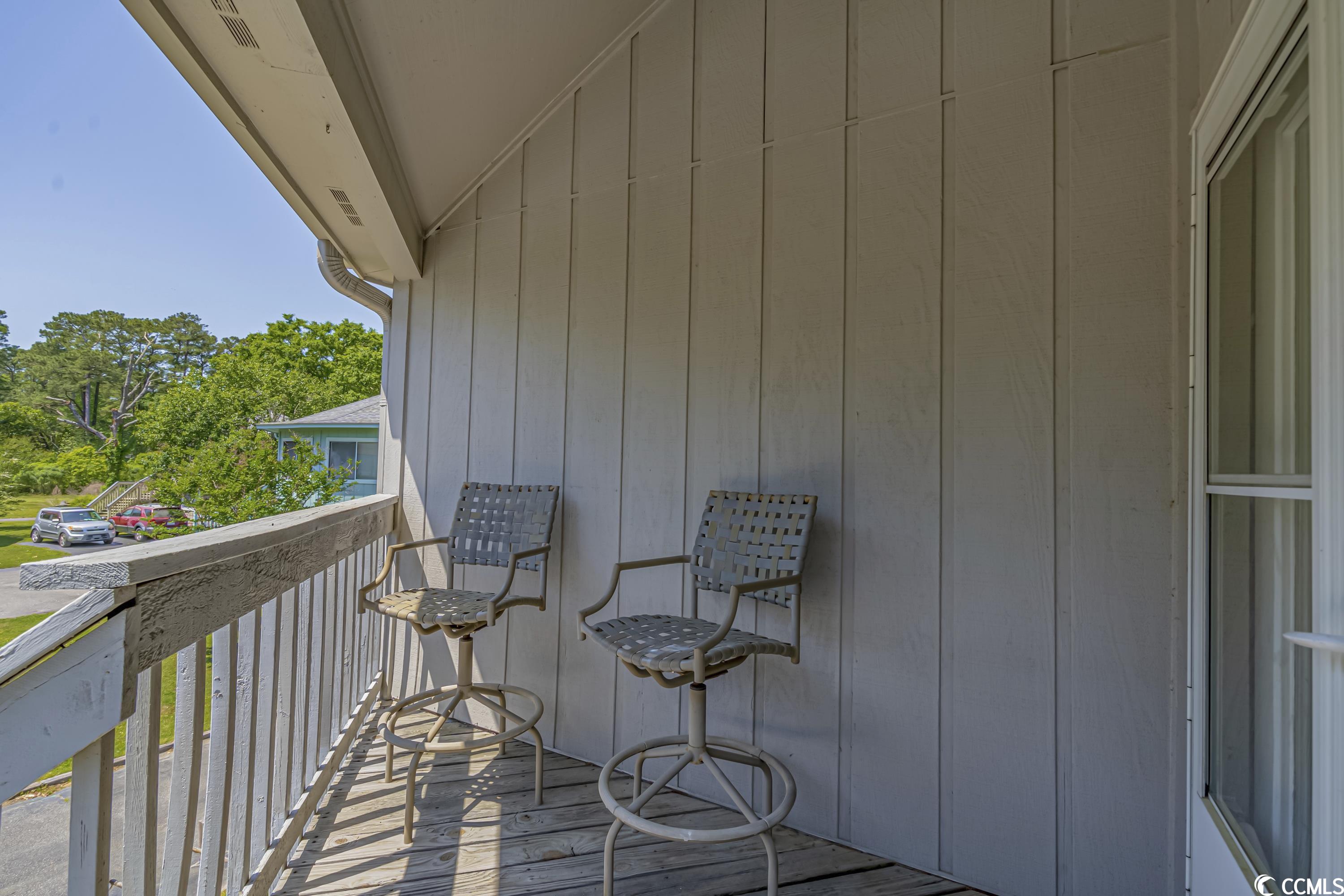 417 Tree Top Ct. Unit: 417 Tree Top Ct. #B