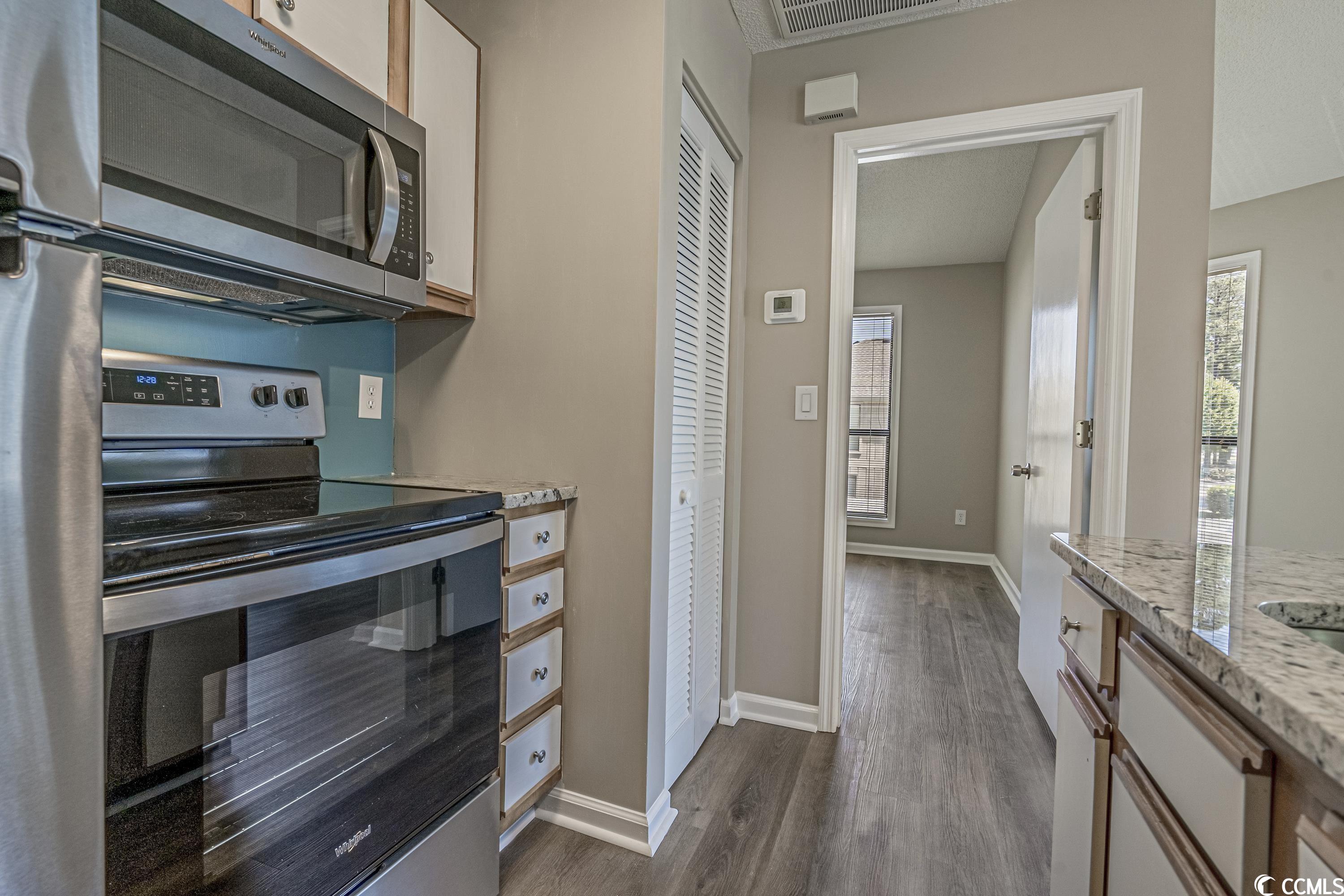417 Tree Top Ct. Unit: 417 Tree Top Ct. #B