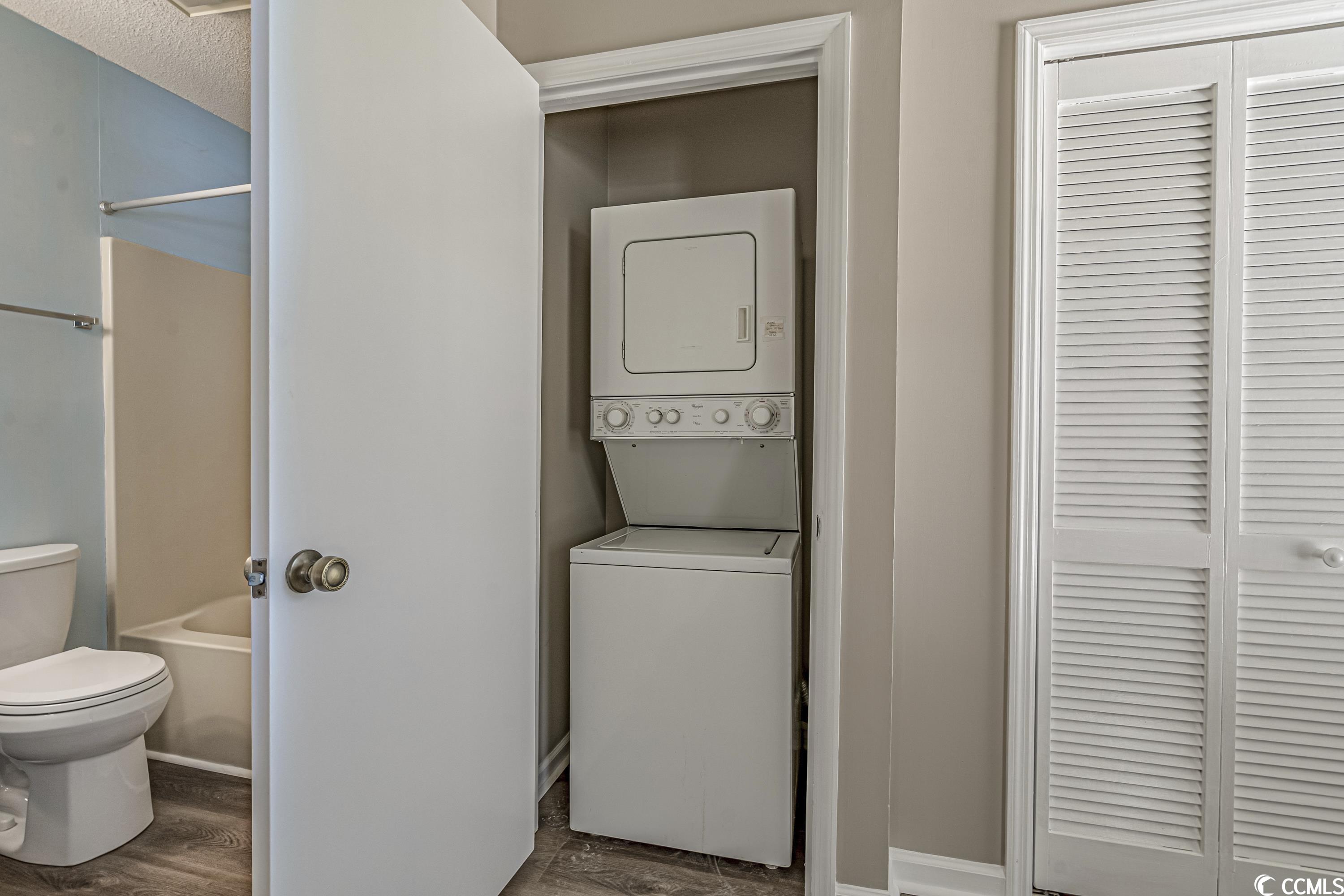 417 Tree Top Ct. Unit: 417 Tree Top Ct. #B